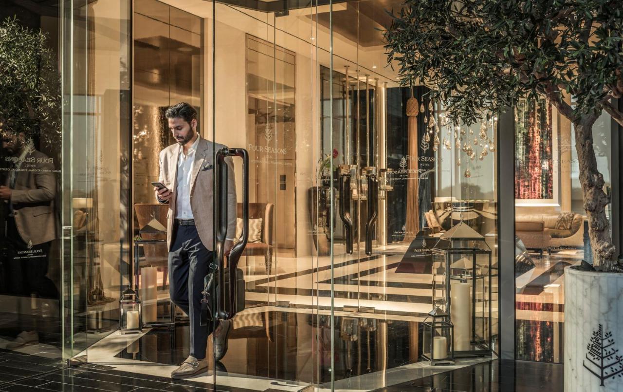 Four Seasons Hotel Dubai International Financial Centre Bagian luar foto